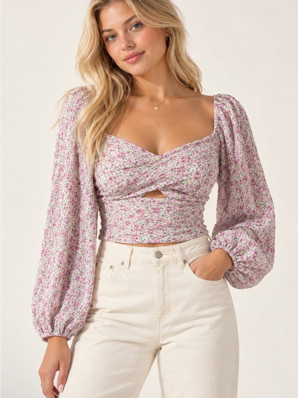 ASTR The Label Pink Floral Ruched Crop Top Size M 57288